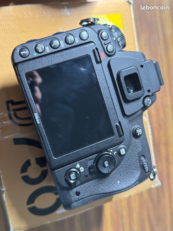 Nikon D750 avec 2 objectifs (image 6)