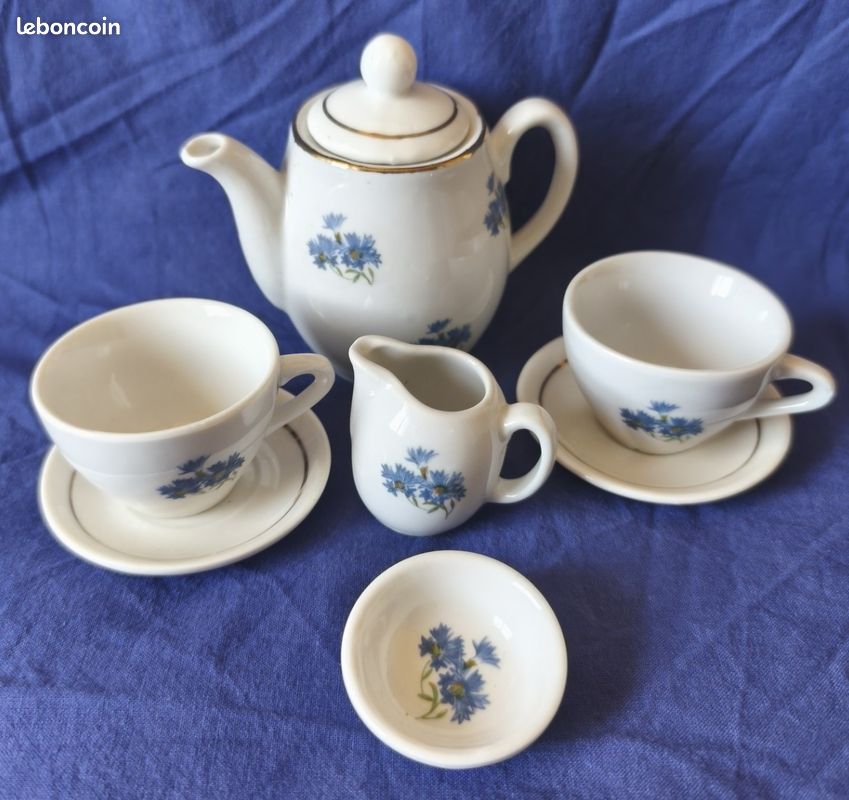 DINETTE VINTAGE SERVICE A CAFE POUR POUPEES