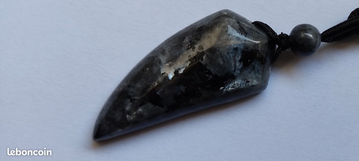 Coeur labradorite en pierre naturelle - MINERAUX DE D à M/Labradorite