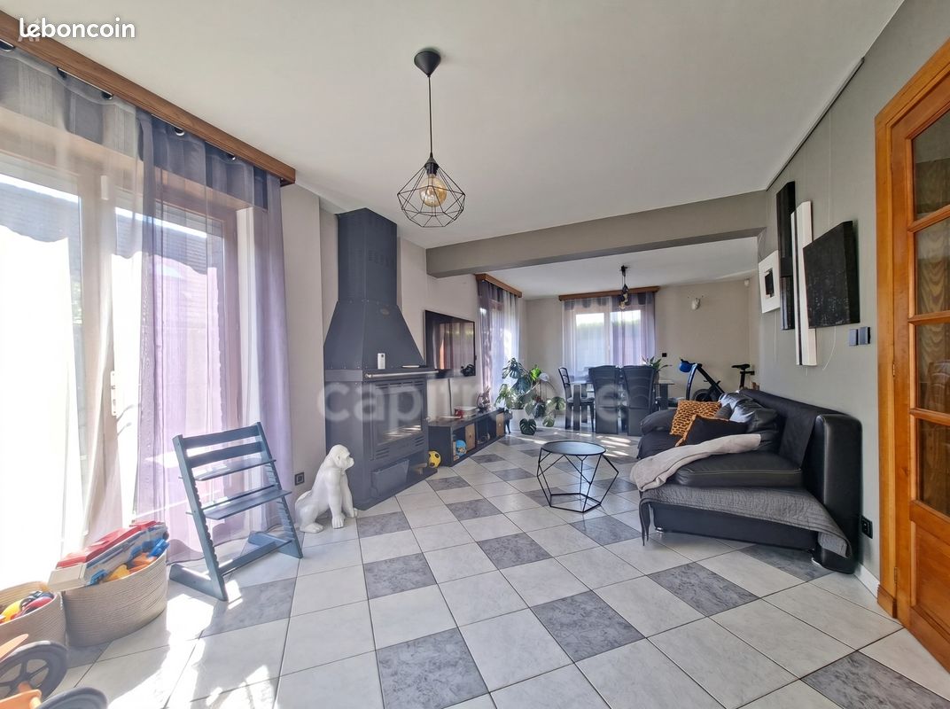 Maison 6 pièces 166 m² · à Wattrelos · 166 m² · 389 900 €