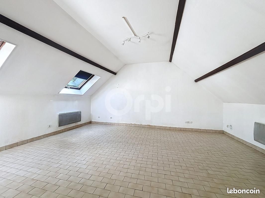 Appartement 1 pièce 32 m² · à Clermont · 32 m² · 457 €/mois