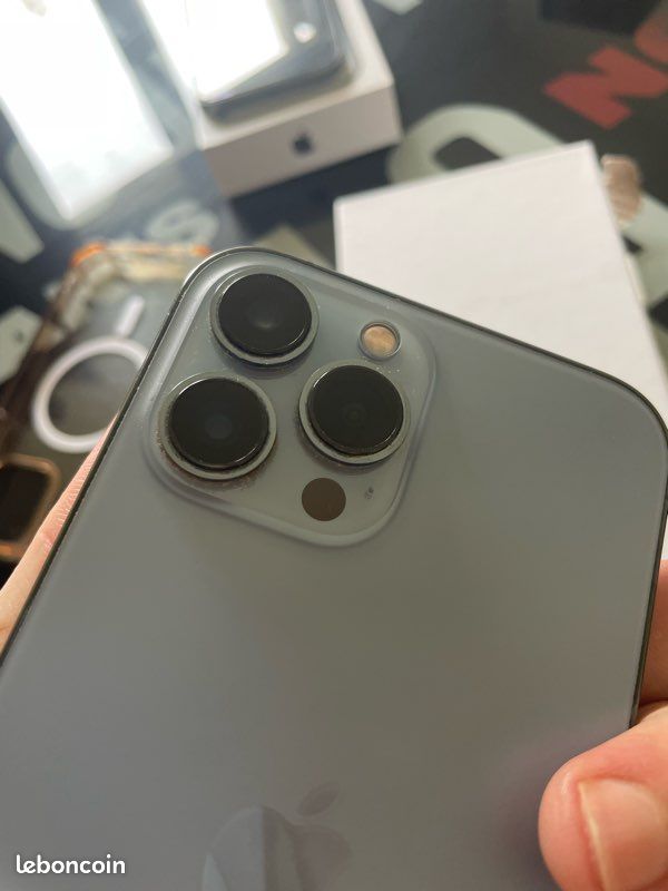 APPLE iPhone 13 Bleu 256 Go d'occasion