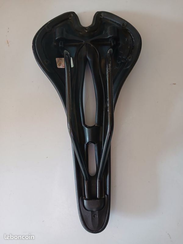 Cycles Dupont - SELLE SAN MARCO ASPIDE OPEN-FIT SUPERLEGGERA