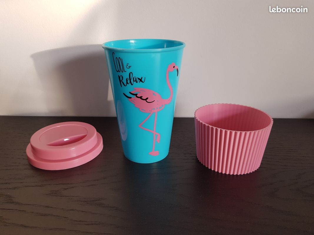 Lot De 4 Gobelets En Plastique Target - Rose Ombré Et Vert - Neufs Sous Scellé