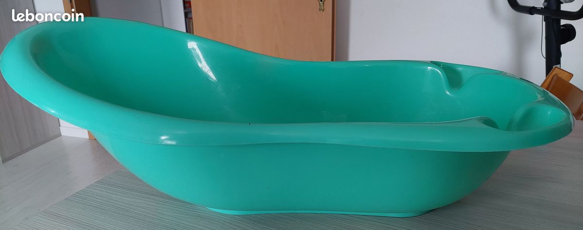 Baignoire + sortie de bain neuf (image 1)