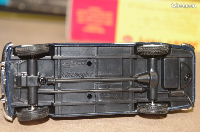 Maquette Miniature NOREV Simca 9 Messagères à L'échelle 1/43 - Modèle D'occasion