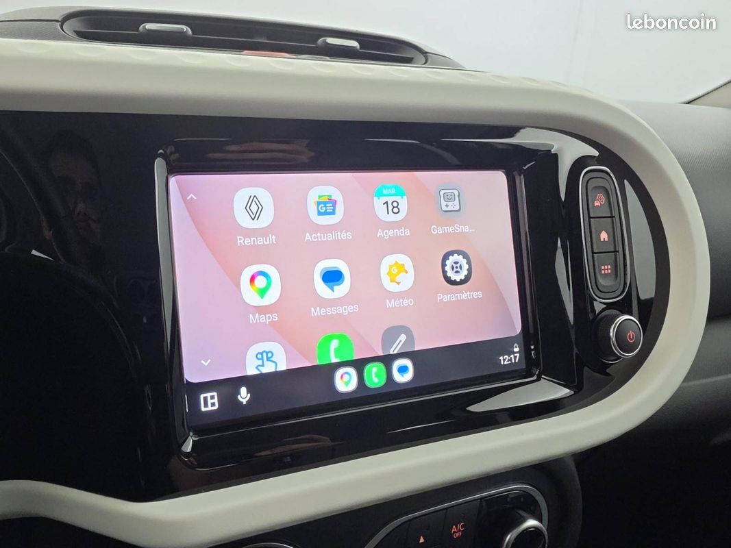 RENAULT Twingo III SCe 65 Equilibre (image 23)