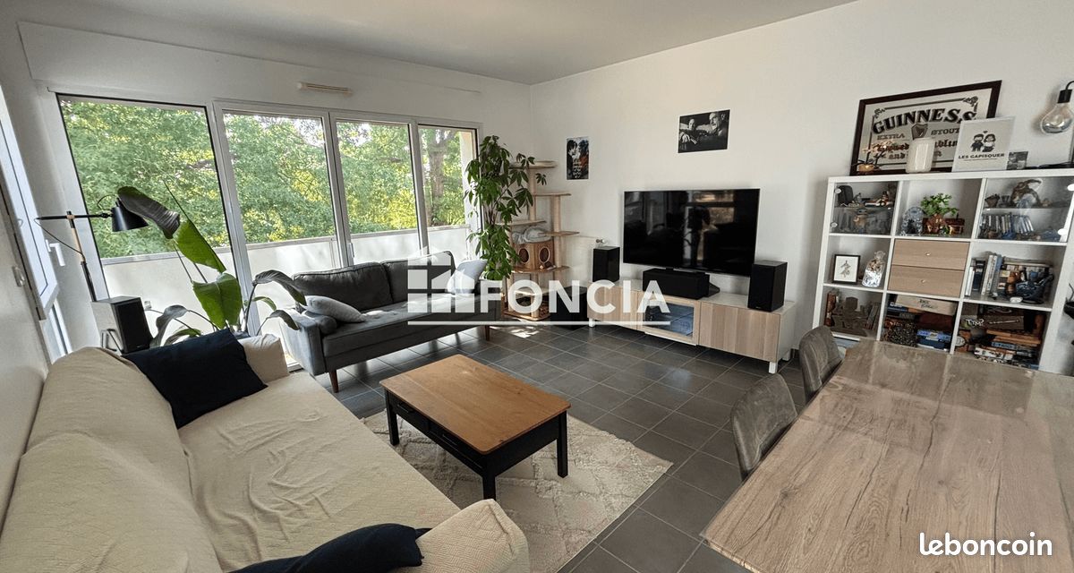Appartement 4 pièces 101 m² · à Rennes · 101 m² · 968 €/mois