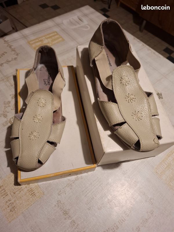 Chaussures femme confort line (image 1)
