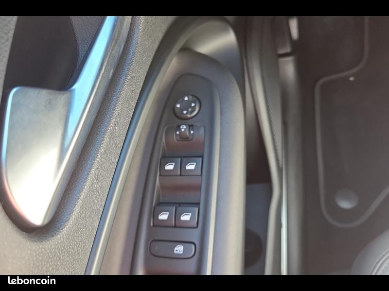 Alfa romeo Junior 1.2 Ibrida 136ch Premium DCT6 Q4 (image 31)