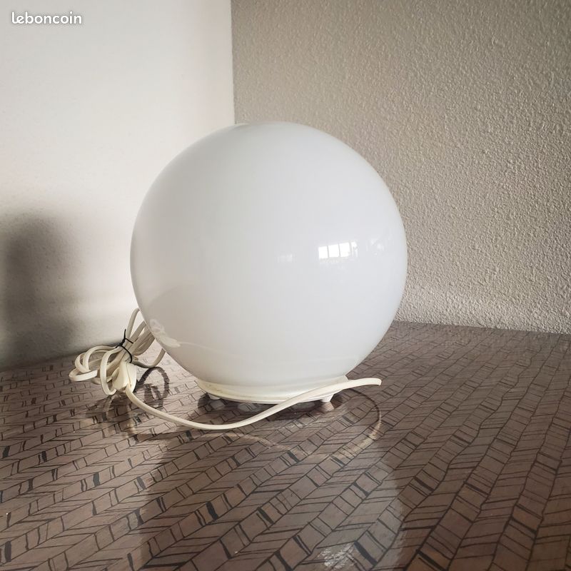 Lampe de chevet (image 1)