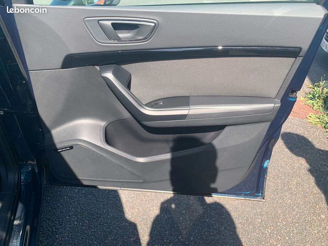 Seat Ateca 150 ch | Xcellence | Apple car Play Android Auto | Caméra de recul | Coffre électrique (image 22)