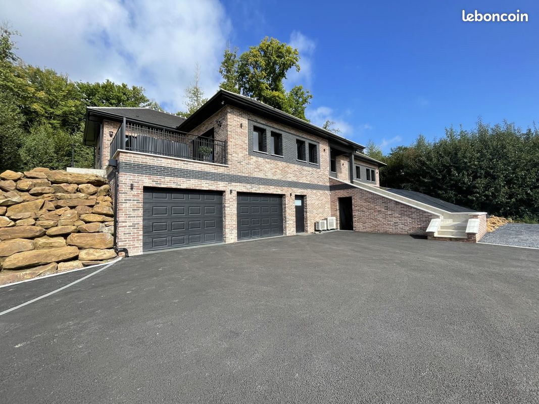 Maison 6 pièces 190 m² · à Compiègne · 190 m² · 690 000 €