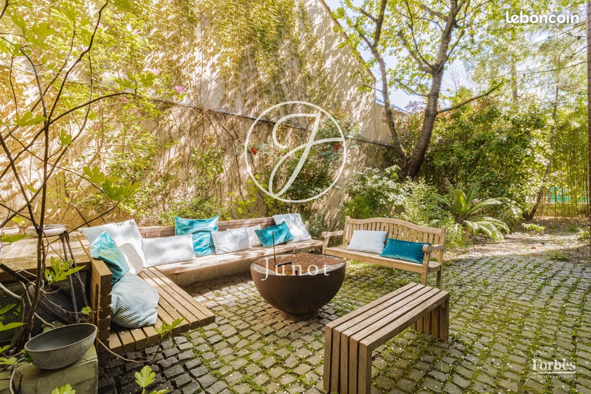 Appartement 8 pièces 284 m² · à Issy-les-Moulineaux · 284 m² · 2 500 000 €