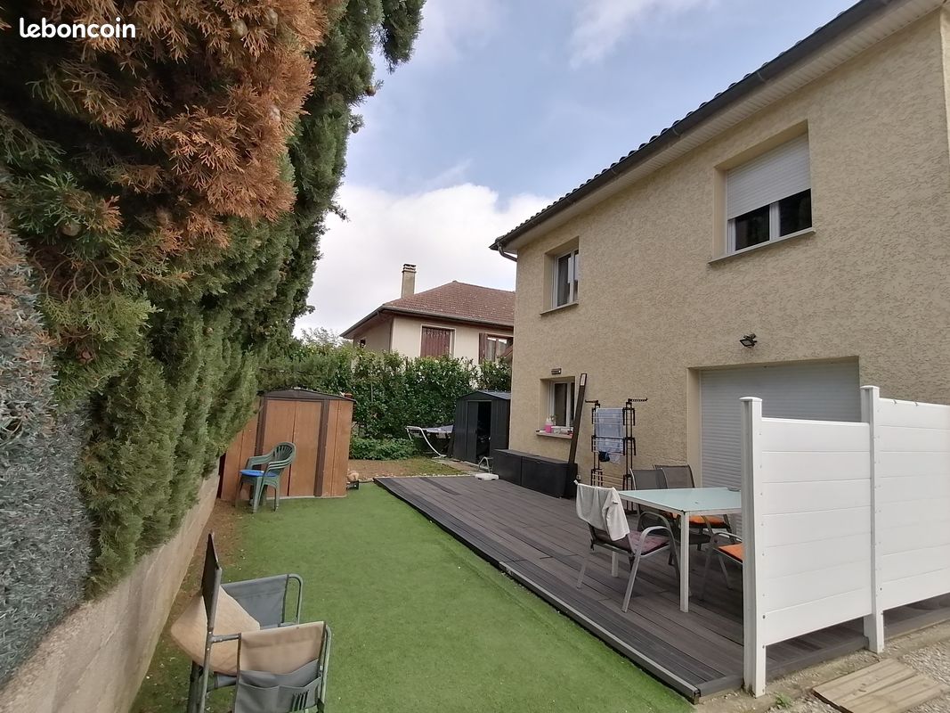 Maison 4 pièces 75 m² · à Genas · 75 m² · 1 110 €