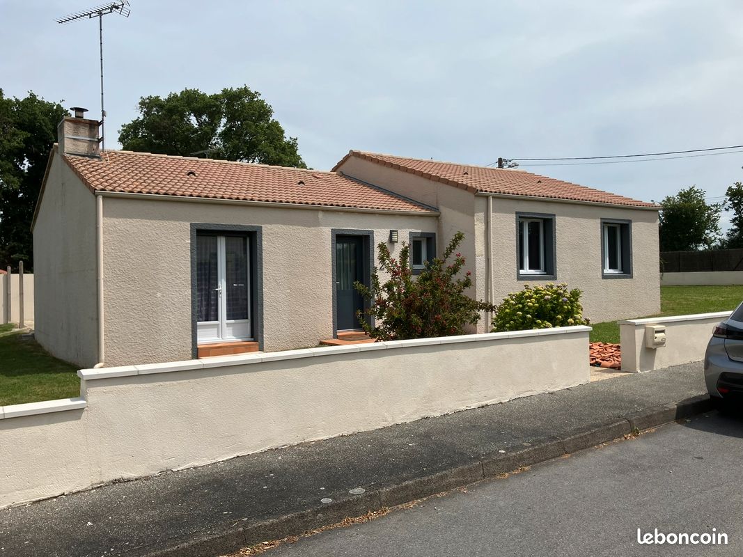 Maison 4 pièces 95 m² · à La Ferrière · 95 m² · 900 €/mois