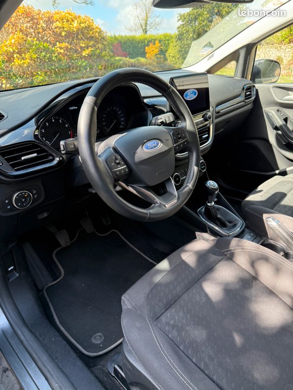 Ford fiesta 6 VI titanium 95ch 2019 (image 3)