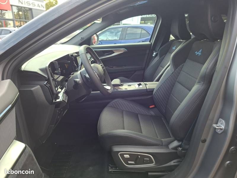 Renault Austral full hybrid E-Tech 200 ch Esprit Alpine (image 9)