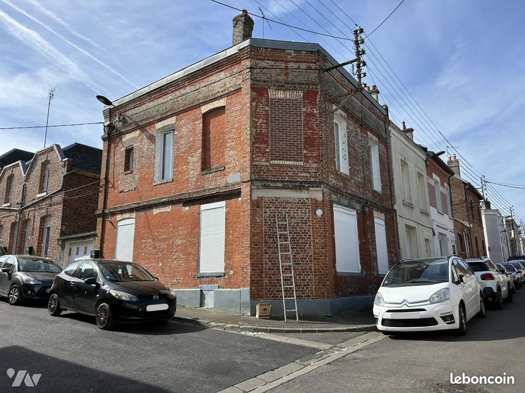 Maison 7 pièces 118 m² · à Saint-Quentin · 118 m² · 79 800 €
