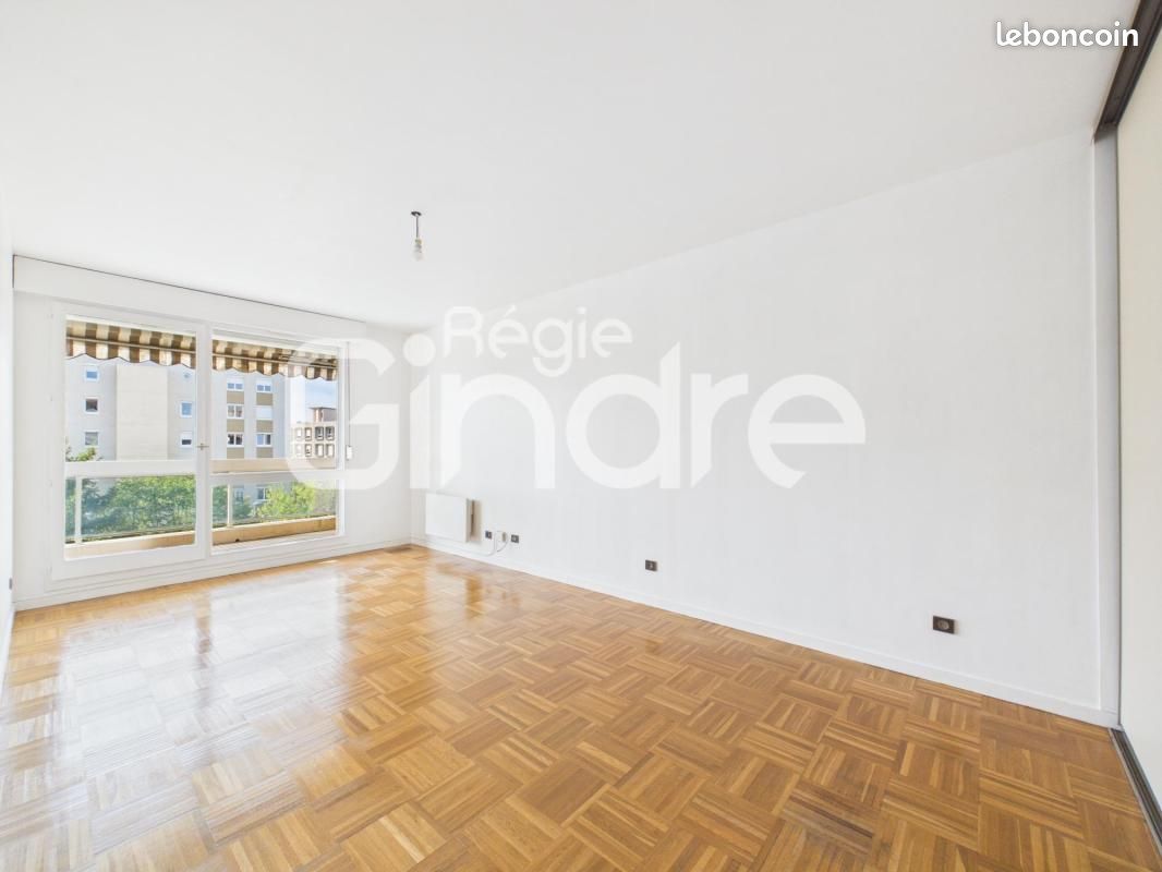 Appartement 2 pièces 51 m² · à Caluire-Et-Cuire · 51 m² · 250 000 €