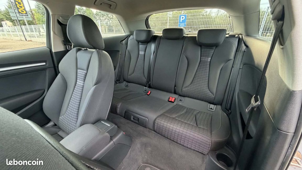 Audi A3 1.6 TDI 110 Ambition Luxe S tronic 7 (image 10)