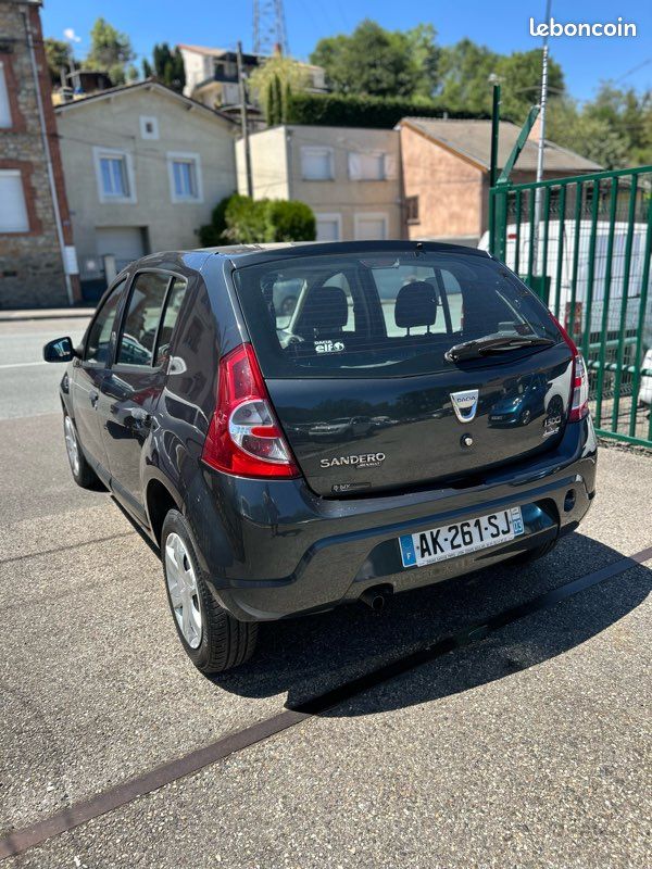 Dacia Sandero 1.5 DCI 70 cv (image 4)