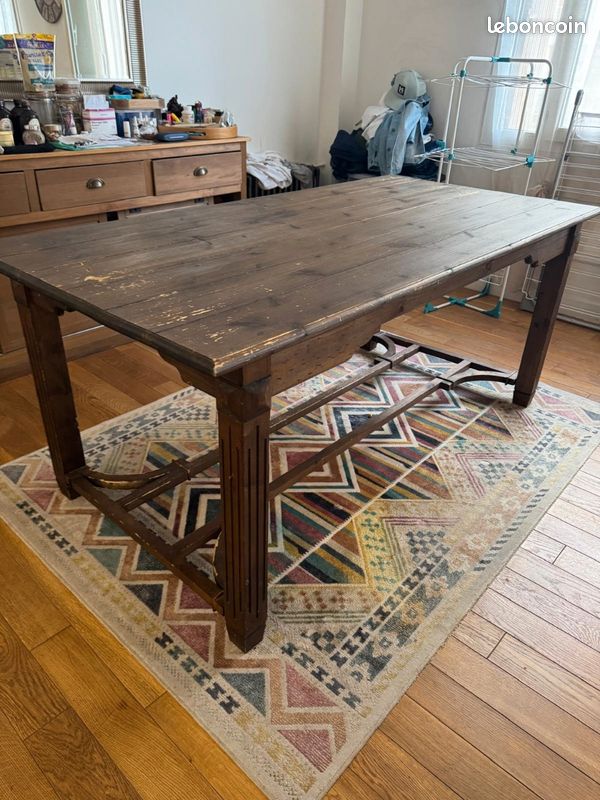 Table en bois salle à manger grande (image 1)