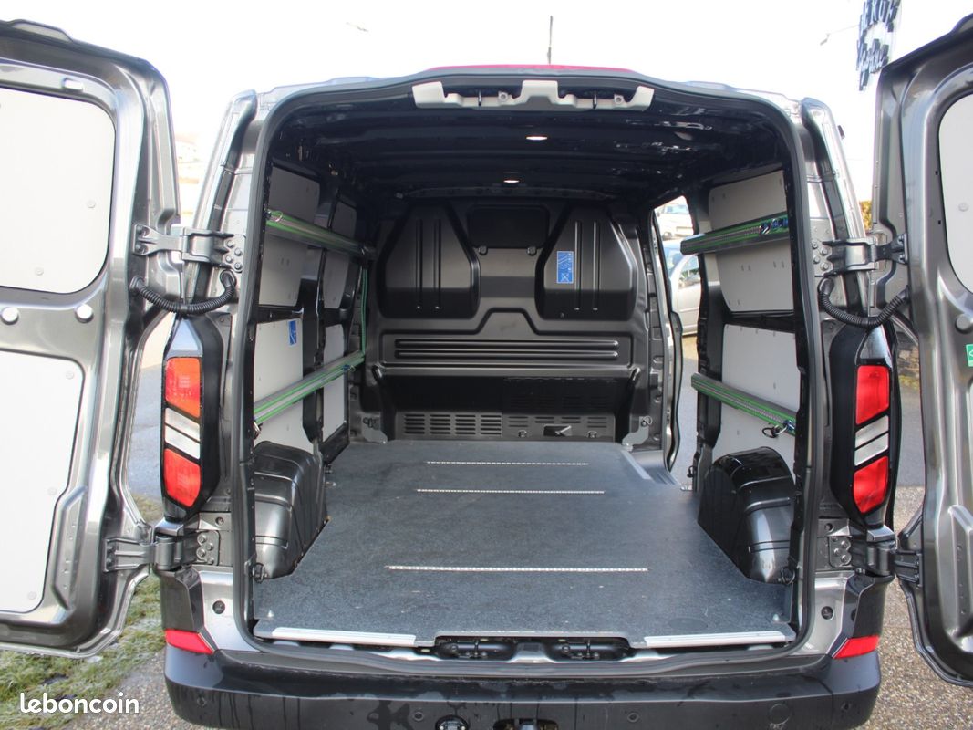 Ford transit custom fourgon ford transit custom trend l2h1 2.0 170 cv bva8 / 1er main (image 12)