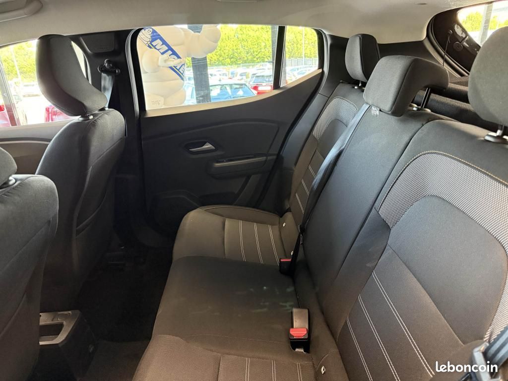 DACIA SANDERO STEPWAY 1.0 TCe 90 Expression + PACK CITY PHASE 2 (image 9)