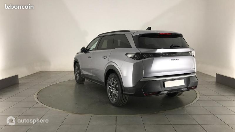 Peugeot 5008 Hybrid 145ch Allure e-DCS6 (image 7)