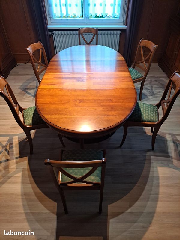 Salle à manger (image 1)