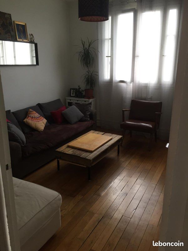 Appartement 2 pièces 46 m² · à Paris · 46 m² · 1 100 €/mois