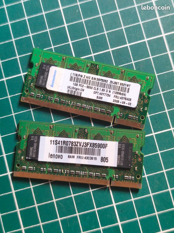 Lot 2 barrettes mémoire RAM DDR2 1 Go Samsung M470T2864QZ3 CE6 PC2 5300S 667 MHz SO DIMM 200 broches 2 Go au total pour PC portable Lenovo ordinateur laptop notebook memory (image 2)