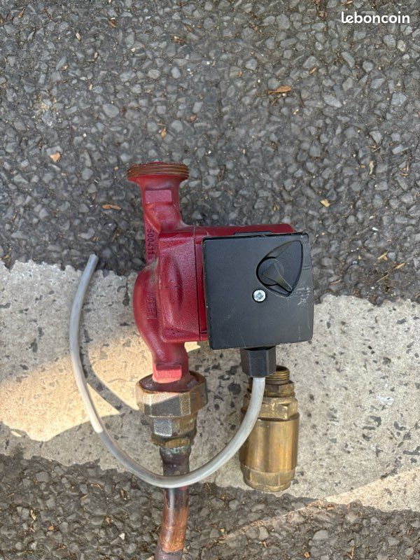 Circulateur chauffage grundfos ups 25 40 180 (image 2)