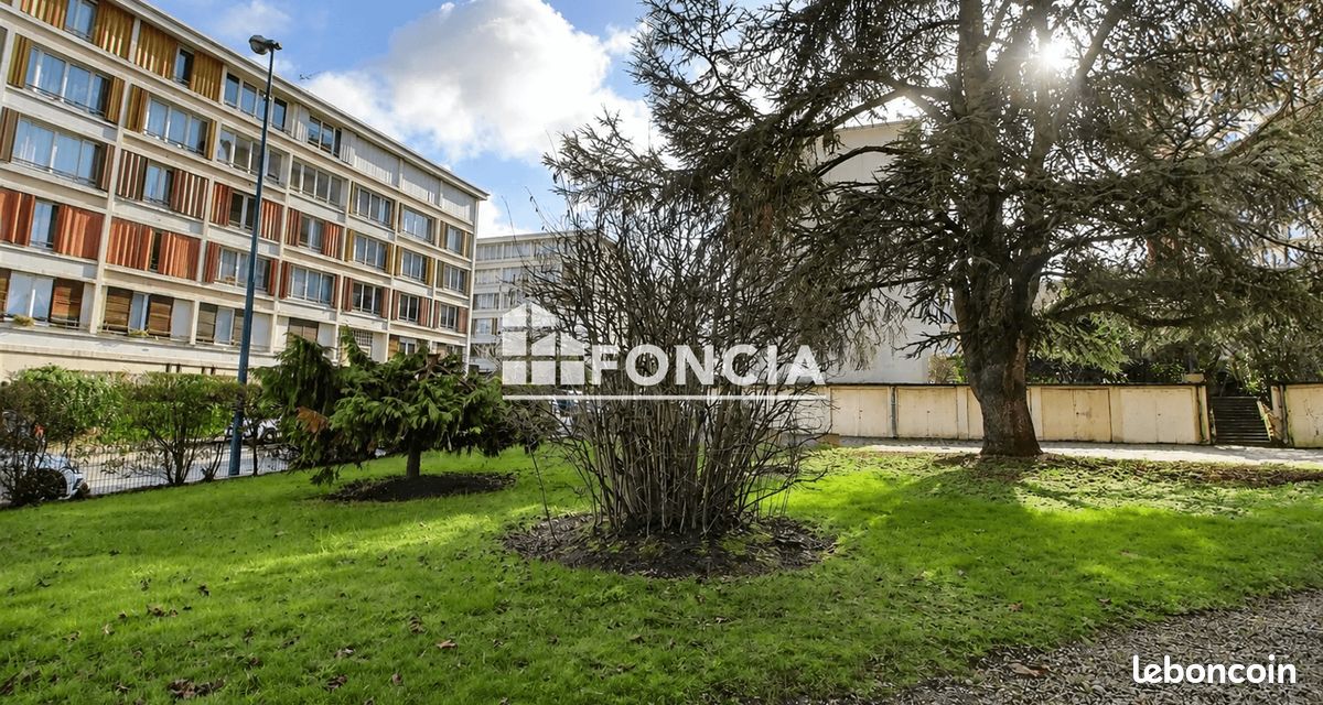 Appartement 3 pièces 52 m² · à Pantin · 52 m² · 270 000 €