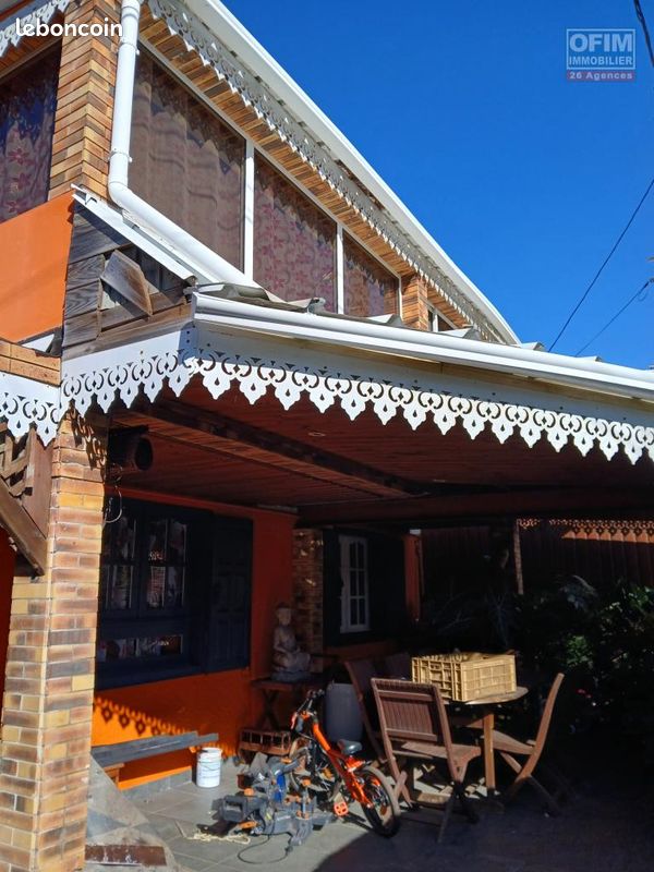 Maison 5 pièces 153 m² · à Saint-Pierre · 153 m² · 351 300 €