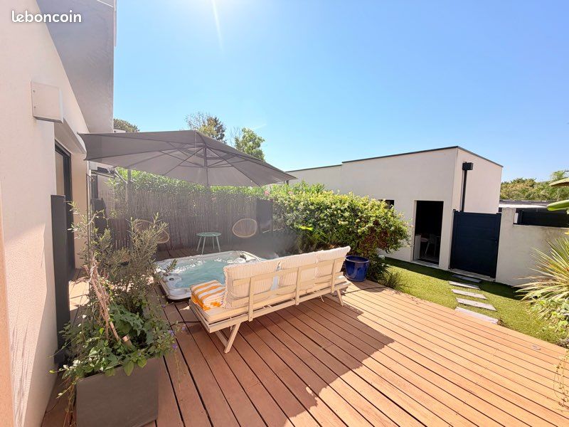 Maison 5 pièces 120 m² · à Lattes · 120 m² · 640 000 €