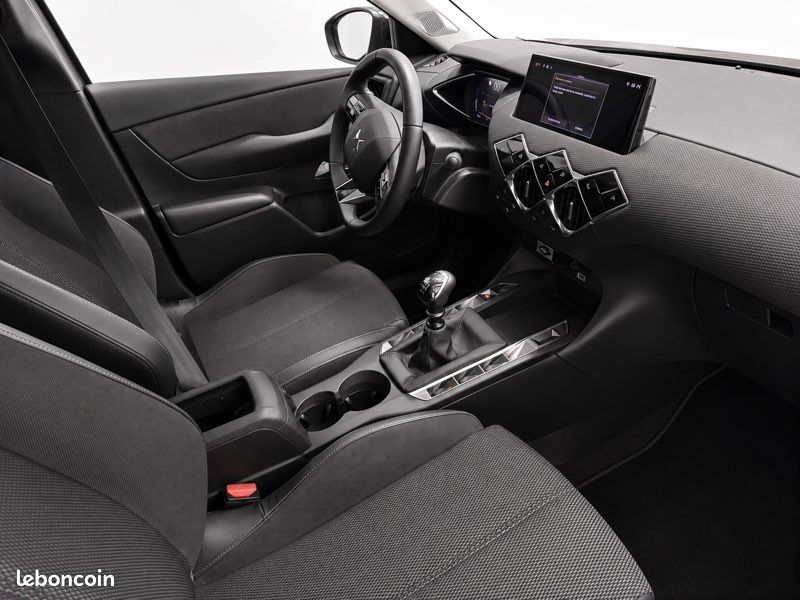 DS DS3 1.2 Puretech 100 ch Performance Line (image 3)