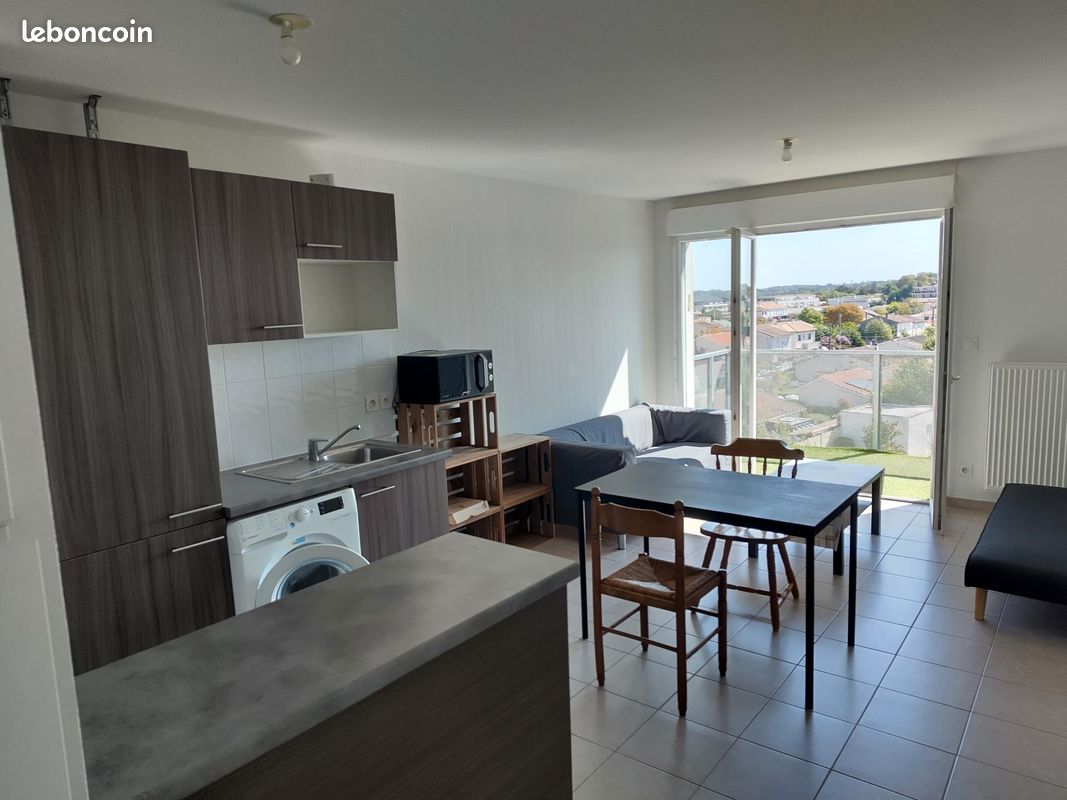 Appartement 2 pièces 45 m² · à Cenon · 45,3 m² · 149 000 €