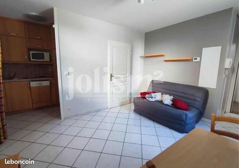 Appartement 1 pièce 20 m² · à Sassenage · 20 m² · 509 €