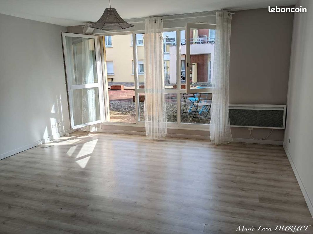 Appartement 1 pièce 32 m² · à Sens · 32 m² · 49 000 €