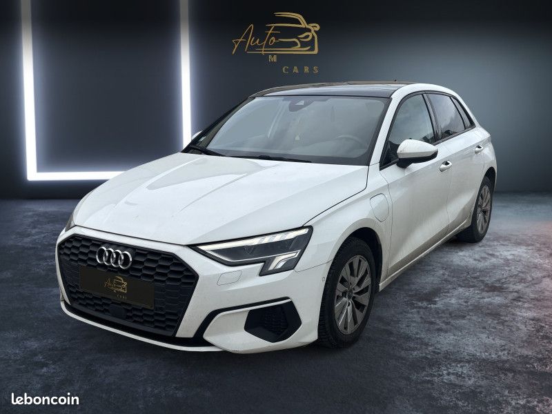 Audi A3 SPORTBACK 40 TFSI E 204CH DESIGN S TRONIC - TOIT PANO OUVRANT - SIEGES CHAUFFANTS (image 1)