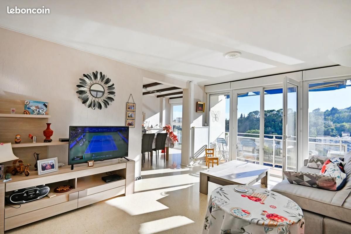 Appartement 5 pièces 90 m² · à Alès · 90 m² · 106 500 €