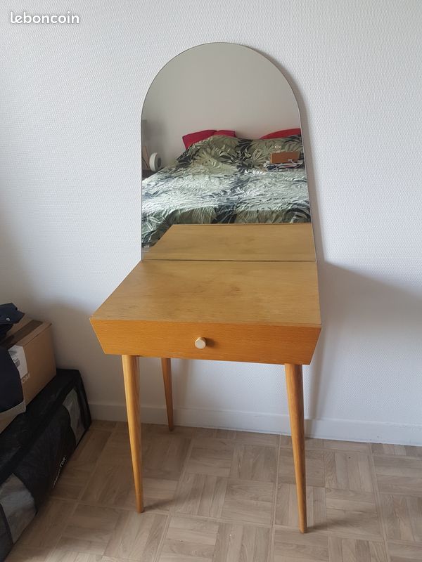 Coiffeuse (image 1)