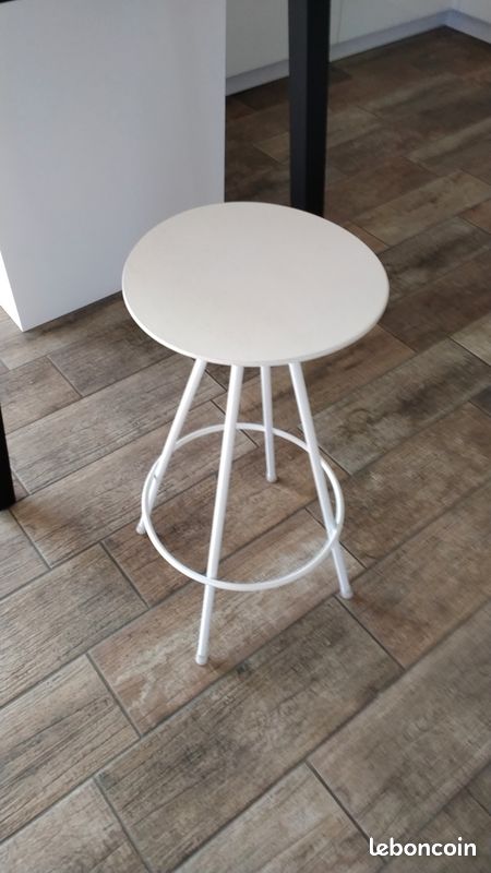 Tabouret cuisine (image 1)