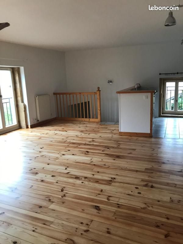 Appartement 3 pièces 70 m² · à Saint-Jean-des-Vignes · 70 m² · 1 000 €