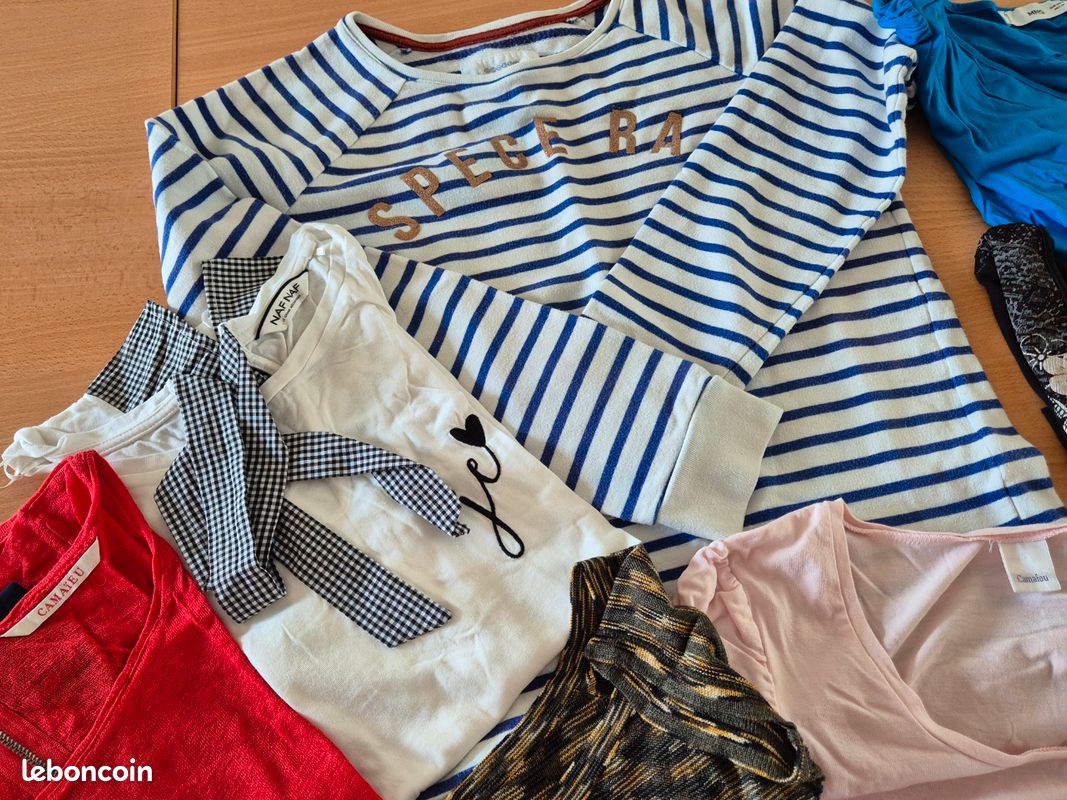Tee-shirt et hauts au choix (image 4)