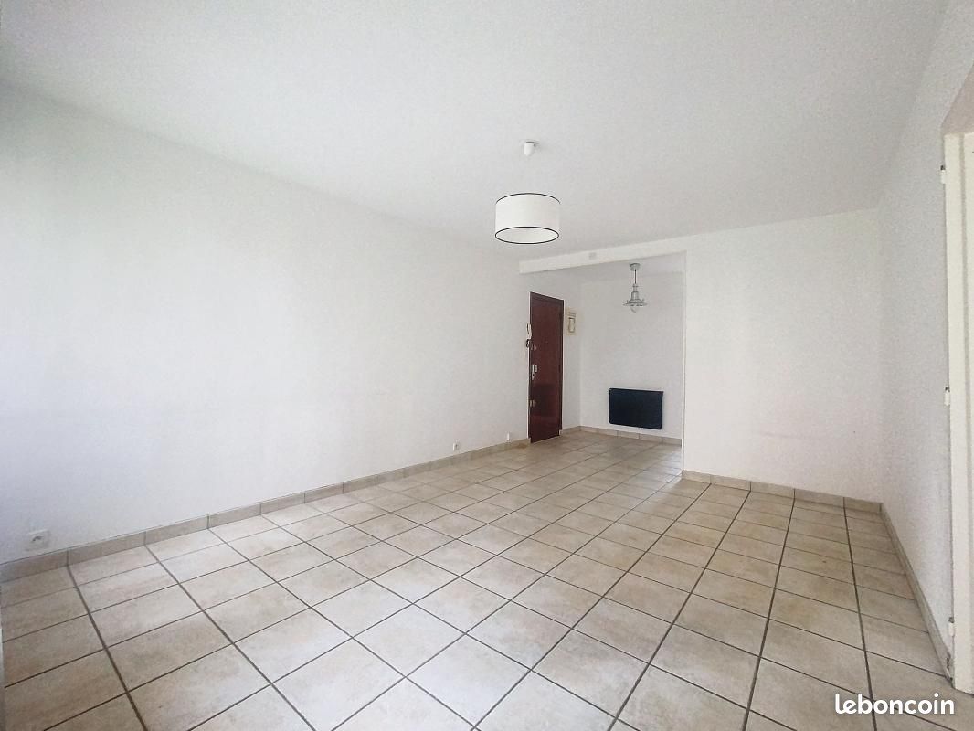 Appartement 3 pièces 65 m² · à Clermont-Ferrand · 65 m² · 795 €/mois