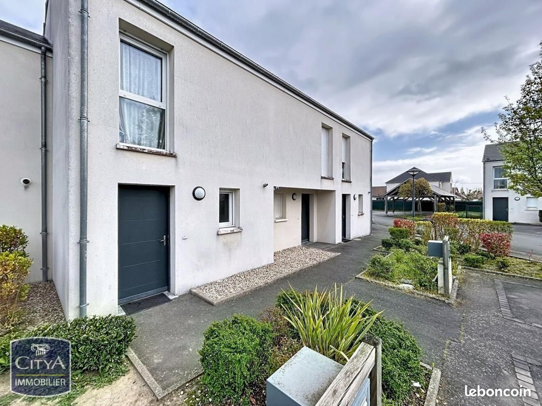 Maison 3 pièces 57 m² · à Fleury-les-Aubrais · 57 m² · 144 000 €