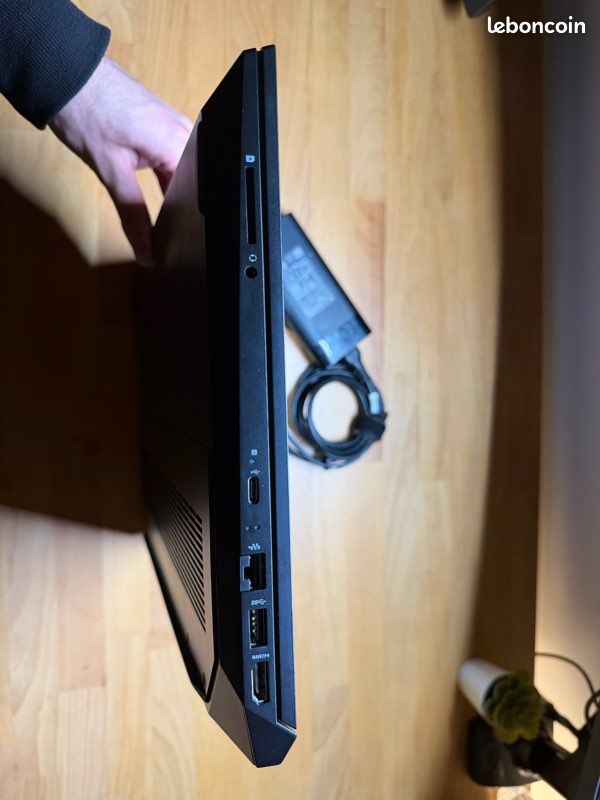 Pc portable gamer HP Pavillon Gaming 15 Excellent État - Ordinateurs